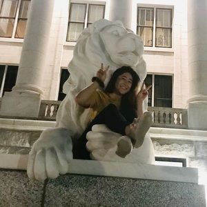 Meet your Posher, Rachel